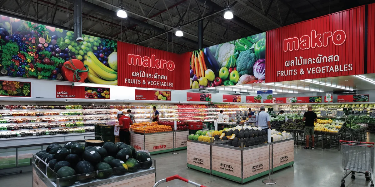 Makro fresh fruits and vegetables store